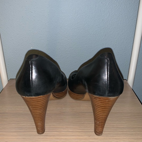 LOFT Peep Toe Black Heel - Picture 4 of 8